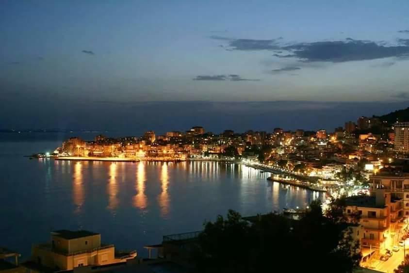 Apartment Alma Saranda Oda fotoğraf