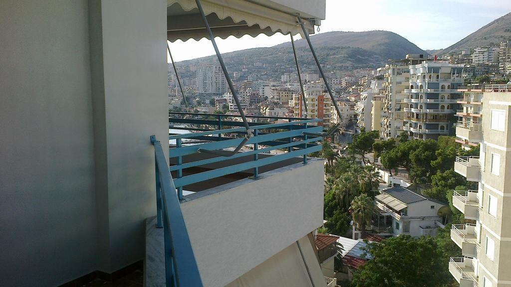 Apartment Alma Saranda Oda fotoğraf